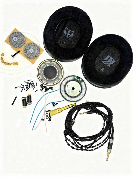 ProRock Badger Sound Forge – audiofilski zestaw DIY do słuchawek z czarnym kablem - druk 3D FDM